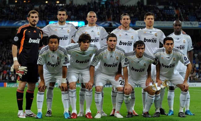 官方：AC米兰主帅阿莱格里当选意甲11月最佳教练（意甲11月最佳教练出炉：AC米兰主帅阿莱格里当选）