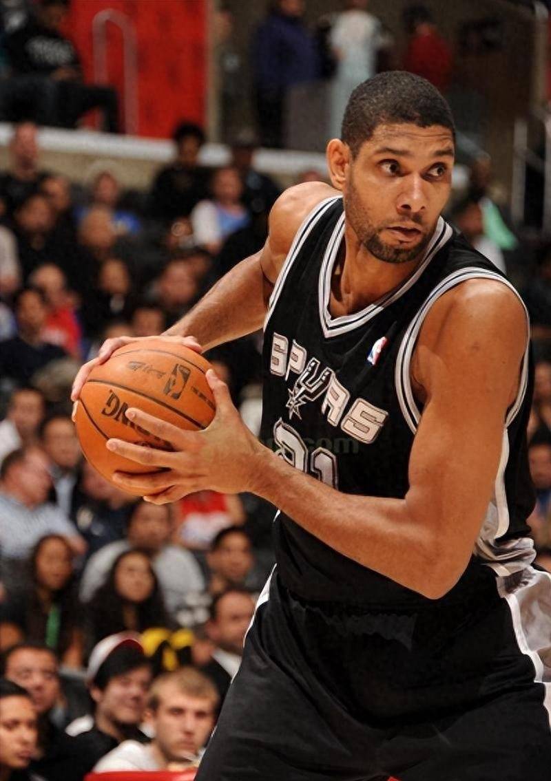 经友好协商，深圳新鹏城足球俱乐部今日宣布任命陈涛...（深圳新鹏城俱乐部官宣：经协商一致，陈涛即日起上任...）