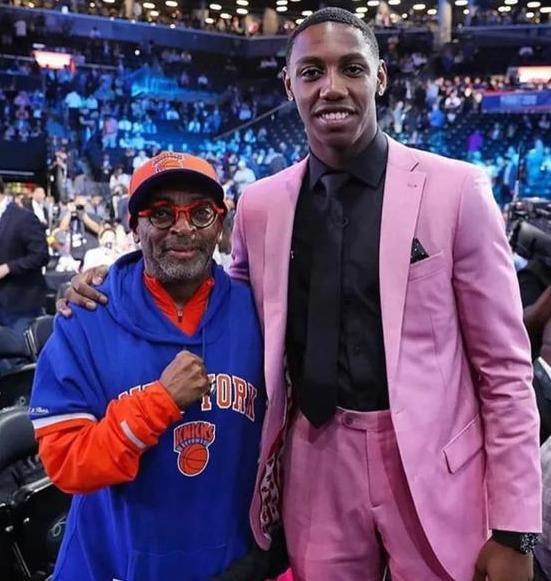 半场战报：云达不莱梅1-0科隆，马尔科-弗里德尔建功（半场战况：云达不莱梅1-0领先科隆，马尔科-弗里德尔破门）