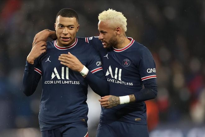 澳超战报：库尔一锤定音，西悉尼流浪者1-0力克悉尼FC（澳超战报：库尔献制胜球，西悉尼流浪者1-0击败悉尼FC）