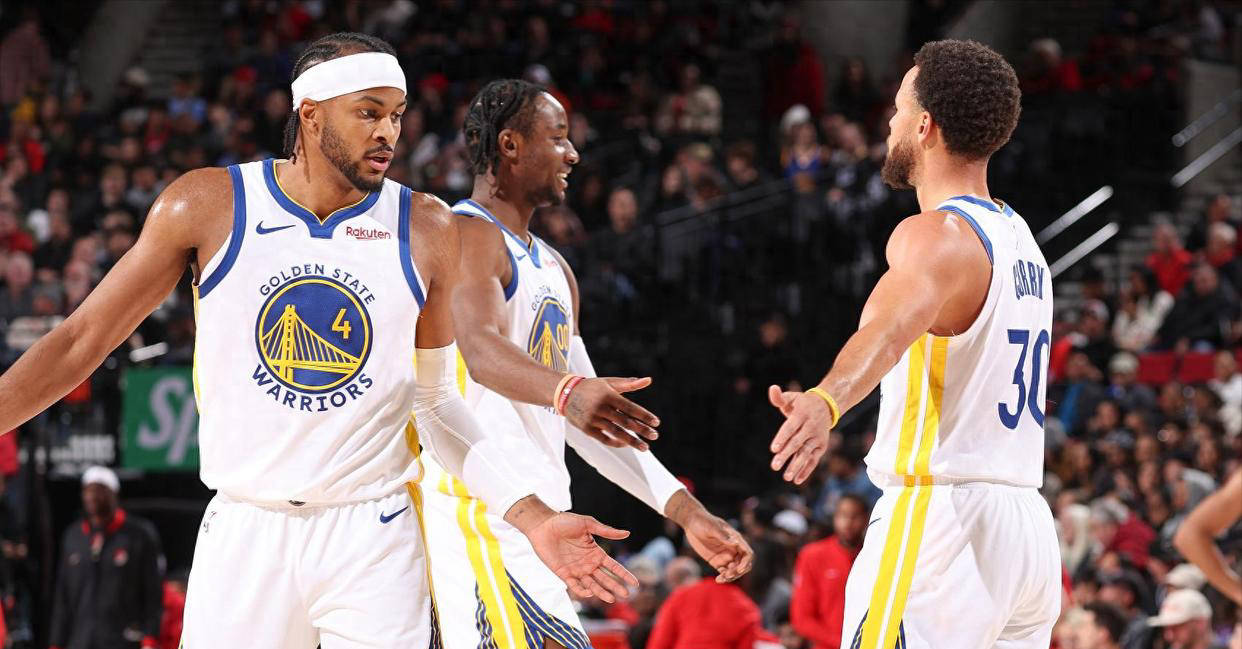 东契奇仅得12分，连续14场面对快船砍下25+纪录被终结（东契奇仅12分，面对快船连续14场25+纪录告终）