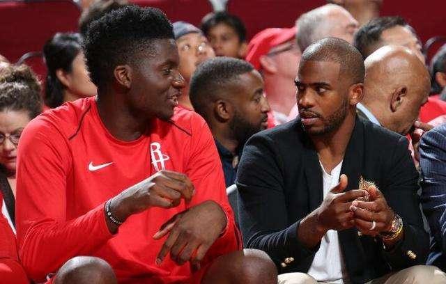 记者：国米不可能在冬窗签阿德耶米，他们满意现有的4名前锋（记者称国米冬窗不会引进阿德耶米，已对现有四名前锋满意）