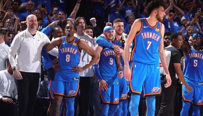 记者：2026年世界杯大名单仍会是26人，不会扩充（记者称2026年世界杯球队名单将维持26人规模，名额不增加）