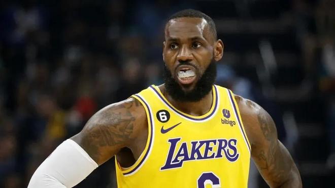 卡萨诺：米兰喜欢缩在中线后死守，就算侥幸进球也还是继续守（卡萨诺批评米兰：退到中线后深度防守，进球也不改保守打法）