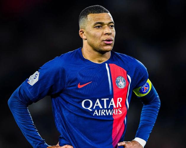 期待！曼城19岁小将格雷今日有望迎一线队首秀（曼城19岁新星格雷或将于今日上演一线队首秀）