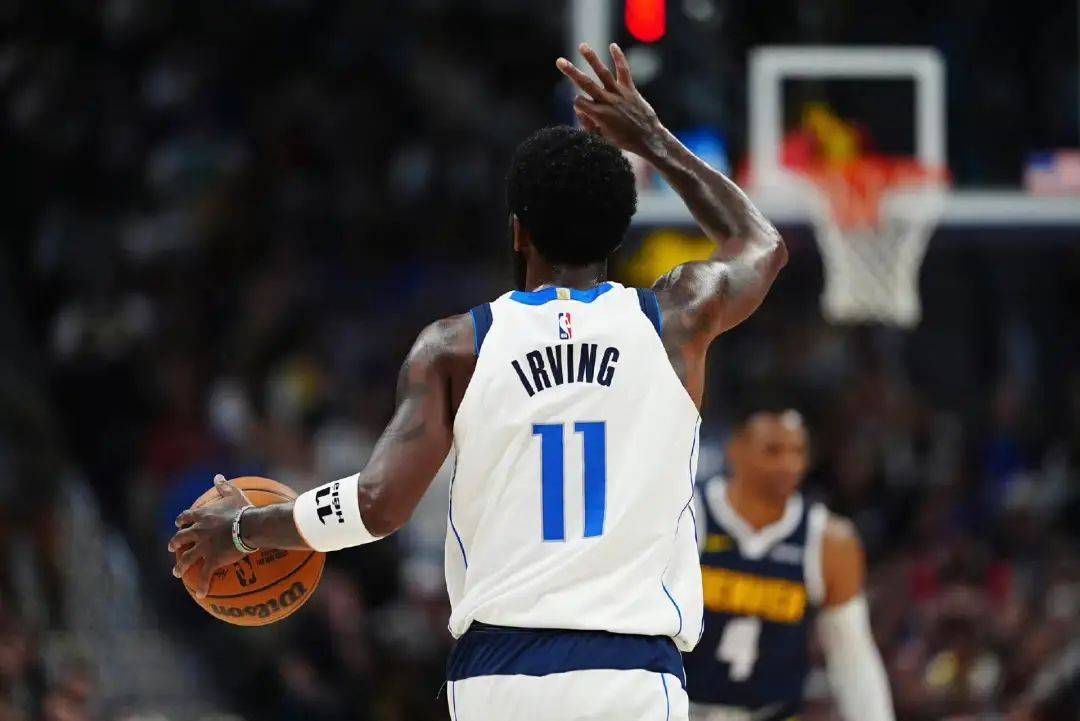 谢泼德28+6三分立功：75秒连得11分太疯狂 赛后杜兰特狂赞他（谢泼德神勇：75秒连拿11分、轰28分6记三分，杜兰特赛后盛赞）